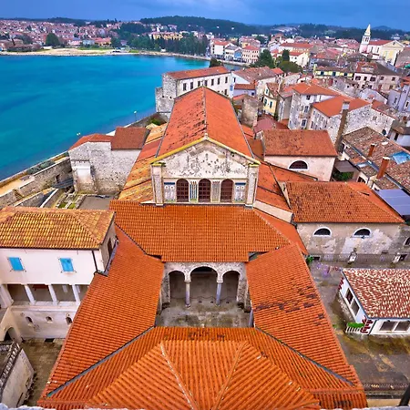 Gaya - Happy * Porec